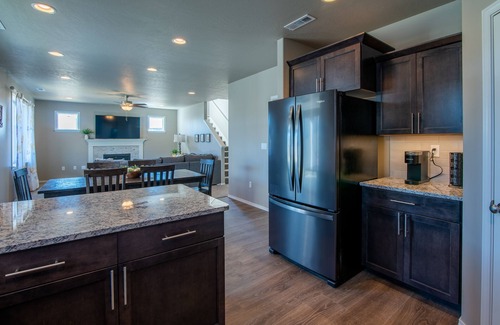 Tri-Cities House | Modern Farmhouse Retreat in Tri Cities, WA - Pet Friendly Stay