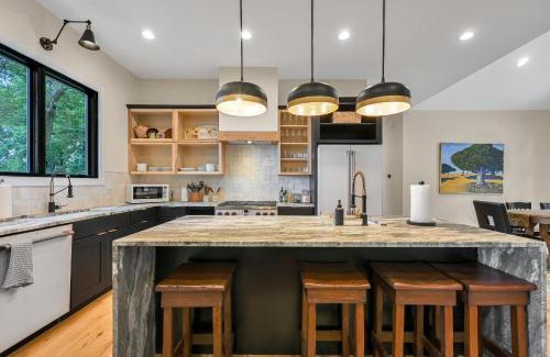 Mill Spring House | Modern Mountain Retreat with Hot Tub & Family-Friendly Vibes