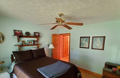 Mustoe House | Elegant Mountain Retreat in Highland County, VA – Rated 10/10