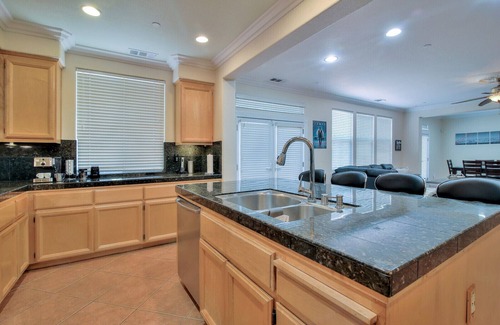 American Canyon House | Beautiful Napa-Solano Retreat with Spa & Family Amenities