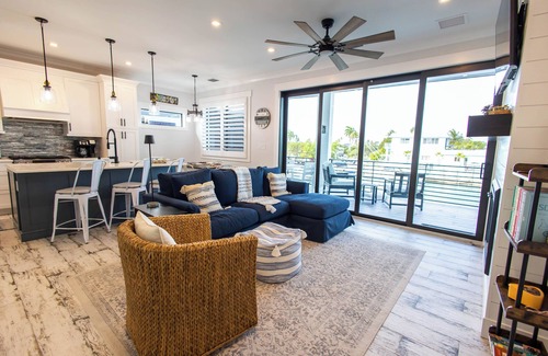 Cudjoe Gardens House | Gorgeous new build on Cudjoe Marina Basin with 80 ft boat dock and private pool