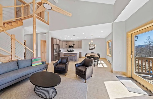 Lake Placid House | New Build Escape at Whiteface Club & Resort with Lake Views