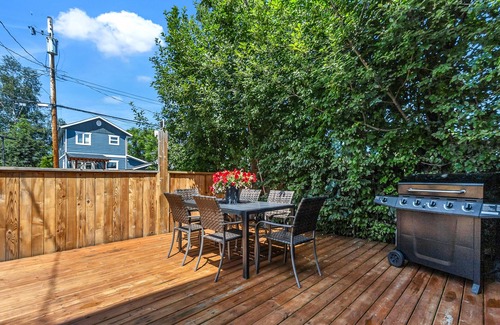 Prince George House | Modern Victorian Home with Ocean View & Spa in Downtown