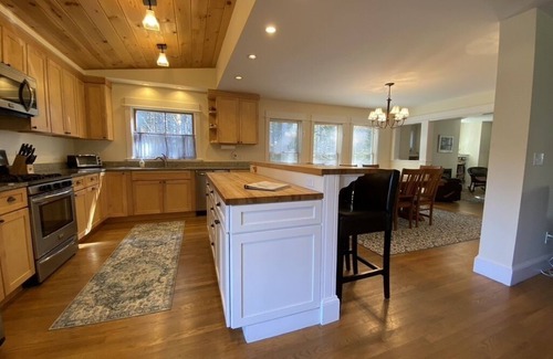 Bass Harbor House | Premier Oceanfront Home Near Acadia National Park