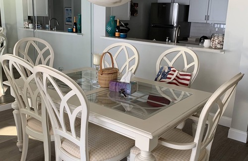 Old Orchard Beach Condo | Oceanview Condo in Old Orchard Beach - Guest Rated 10/10