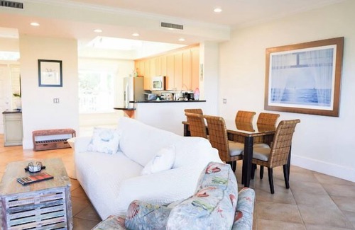 Key West Apartment | Oceanfront Paradise: 3-Bedroom Condo Near Key West