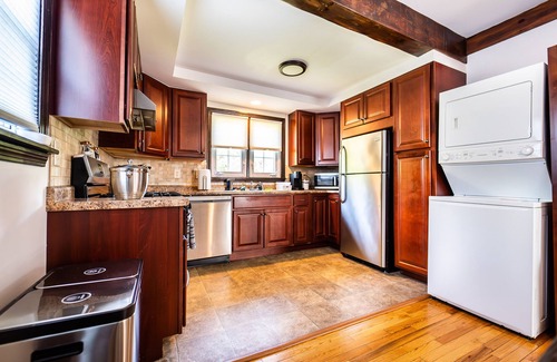 Fall River Condo | Beautiful Ocean View Condo with Spa & Breakfast Included