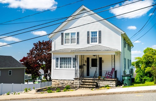 Fall River Condo | Beautiful Ocean View Condo with Spa & Breakfast Included