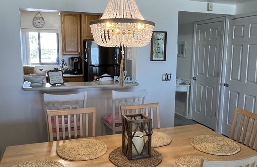 Crescent Beach Condo | Oceanfront 2-Bedroom Condo at Summerhouse - Rated 10/10