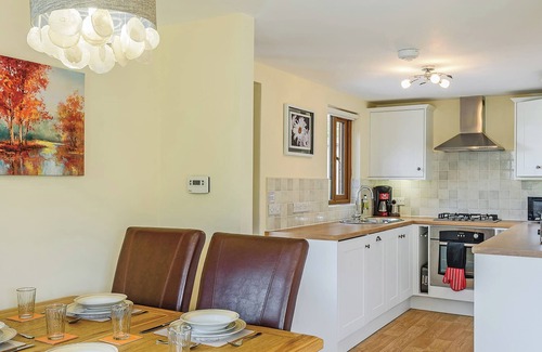 Caersws Ski Chalet | Inviting Two-Storey Lodge with Spa and Hot Tub Amenities