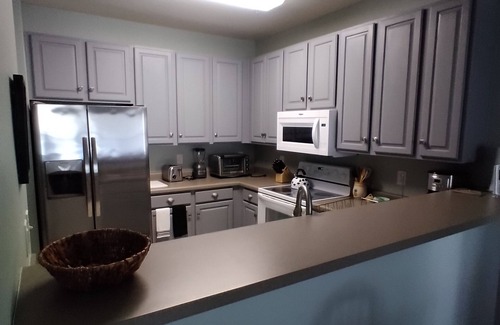 Calabash Condo | Tranquil 2 Bedroom Condo with Pool on Golf Course