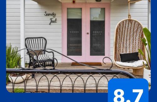 Victor Harbor House | Stylish Renovated Cottage with Family and Pet-Friendly Amenities