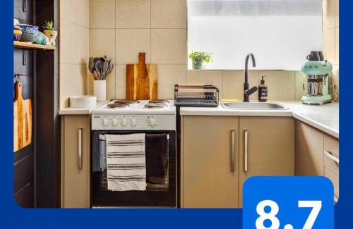 Victor Harbor House | Stylish Renovated Cottage with Family and Pet-Friendly Amenities