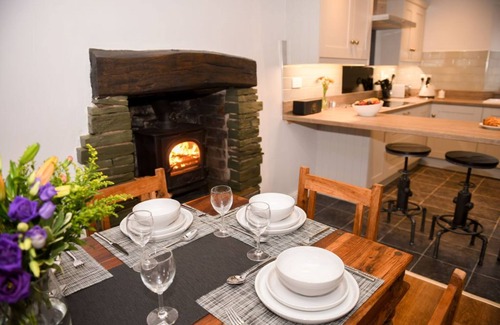Penny Bridge Cottage | Idyllic Riverside Cottage near Coniston Water - 10/10 Rating