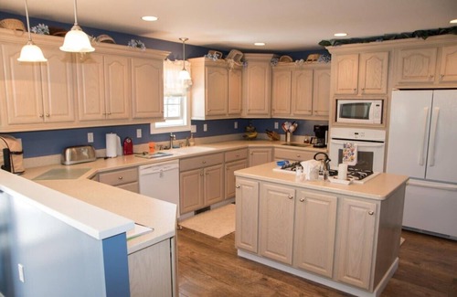 Indian River House | Impeccable Riverfront Retreat with Family-Friendly Amenities