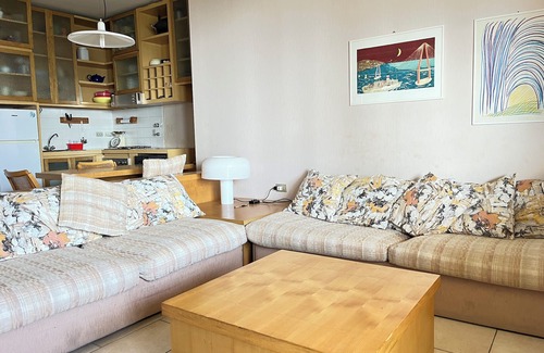 Vallecrosia Apartment | Serene Sea-Front Escape with Pool and Family Amenities