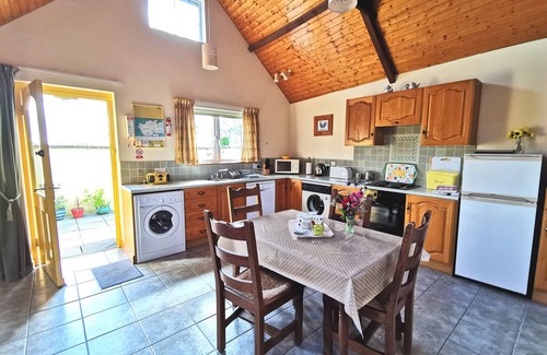 Whitechurch Cottage | Charming Cottage with Ocean View in Sunny South East Ireland