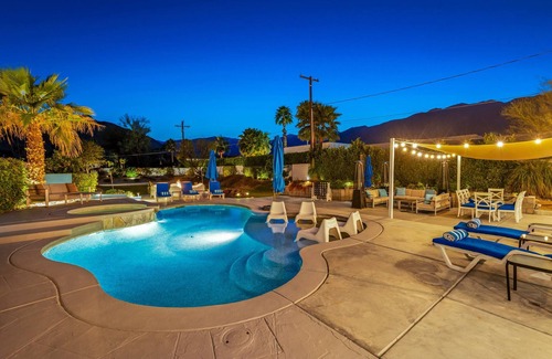 Araby Commons House | Impressive Villa in Palm Springs with Private Pool & Spa