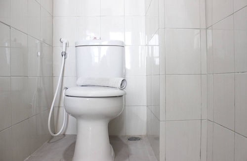 Cibaduyut Apartment | Scenic Studio at Mekarwangi Square with Pool Access
