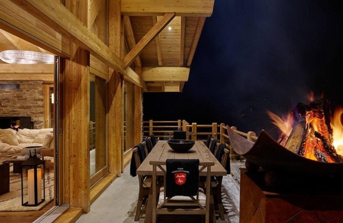 Saas-Fee Villa | Inviting Swiss Mountain House | Chalet Adalene | Ski-in Access