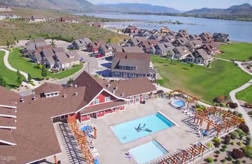 Okanagan-Similkameen House | Stunning Oceanfront Retreat with Pool and Boat Slip
