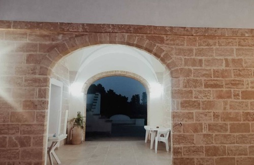 Spongano Villa | Beautiful Villa Surrounded by Olive Trees Near the Sea