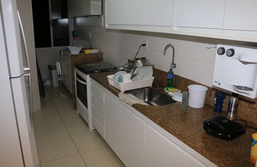Alto da Cruz Apartment | Tranquil Itagimirim Beach Retreat - Perfect for Couples & Families