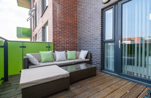 Wembley Park Apartment | Inviting Wembley Flat with Spa and Family-Friendly Amenities