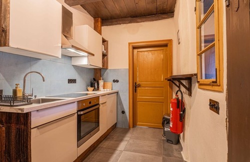 Gornji Petrovci Apartment | Discover Goricke Ize: Pet-Friendly Stay with Pool Access