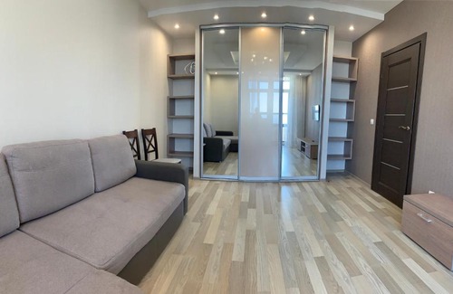 Kaliningrad Apartment | Gorkogo 96 Comfort - Budget-Friendly Stay with Great Reviews