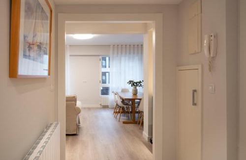 Elexalde Auzoa Apartment | Oceanfront GORLIZ Apartment Steps from the Beach