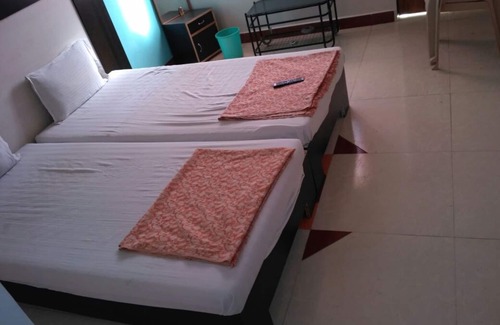 Rajula Hotel | Goroomgo Arsh Plaza Rajula