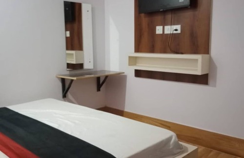 Fatehabad Hotel | Goroomgo Atithi Restaurant & Guest House