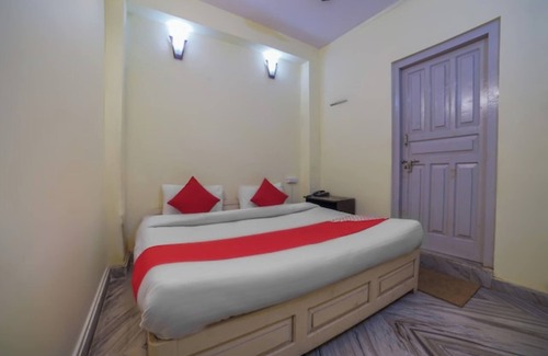 Lohaghat Hotel | Goroomgo Ganpati Lohaghat