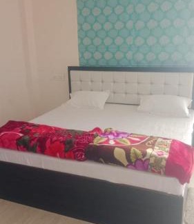 Varanasi Hotel | Goroomgo Gautam Garden Varanasi: Prime Location & Family-Friendly