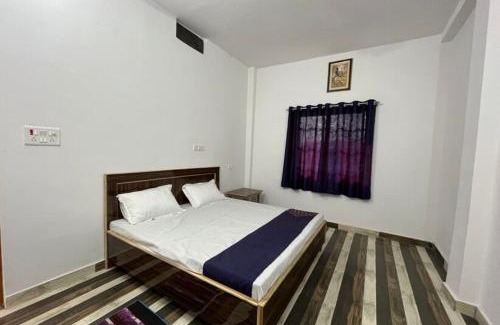 Sarnath Hotel | Experience Serenity at Goroomgo Hotel Kashi Nest Varanasi