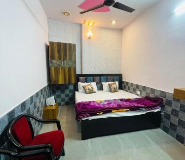 Ayodhya Hotel | Guest Rated 10/10: Goroomgo Raghunandan Guest House