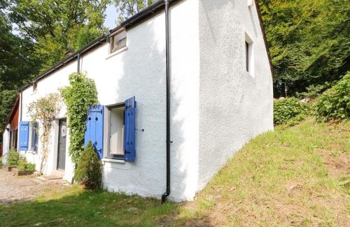 Spean Bridge House | Discover Gorrie's Lair: 4-Star Family-Friendly Escape