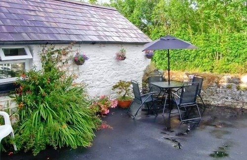 Llandysul Cottage | Pet-Friendly GORRIG BWTHYN: Character Cottage in Llandysul