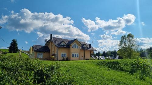 Kupjak Apartment | Inviting Gorski Park Kupjak: 4-Star with Hot Tub & Fireplace