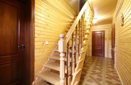 Mykulychyn House | Goryanka Hotel: Pet-Friendly Escape with High Guest Ratings