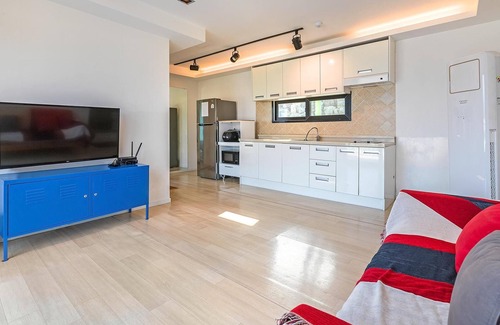 Goseong House | Goseong Bluewhale Glamping: Family-Friendly Retreat with Pool