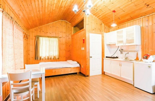 Goseong House | Experience Goseong Gureumwiui Sanchaek Pension with Pools