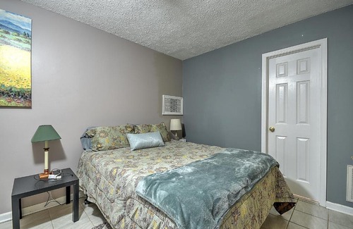 Johnson City Apartment | Goshen Guesthouse: Pet-Friendly Retreat with Breakfast Included