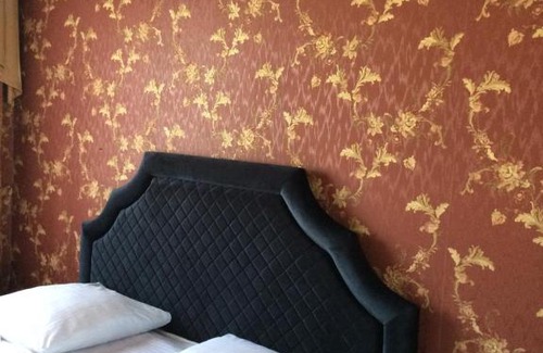 Volgograd House | Budget-Friendly Gostevoi Dom Imperia with Breakfast & Hot Tub