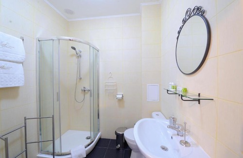 Kol'chugino Hotel | Highly Rated Gostevoy Dom Alians with Complimentary Breakfast
