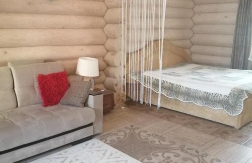 Brest House | Guest Rated 10/10: Cozy Stay at Gostevoy Dom with Kitchen