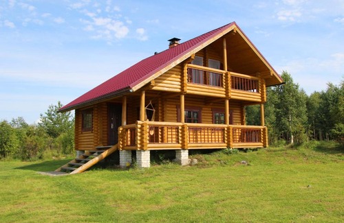 Velikogubskoe House | Cozy Retreat at Gostevoy Dom Krestiki-Noliki with Ocean Views
