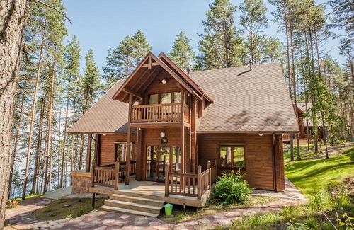 Essoyla Ski Chalet | Prestigious Oceanfront Retreat with Private Beach & Pool