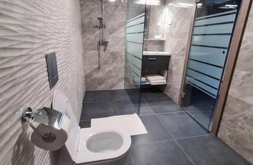 Salovci House | Discover Gostišče pri Rudiju: Family-Friendly Retreat